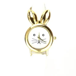 Femme Jolie montre blanche pas chère
