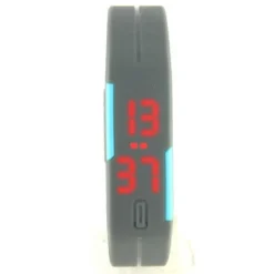 Femme Montre pas chère gris digitale LED grise dateur futuriste silicone
